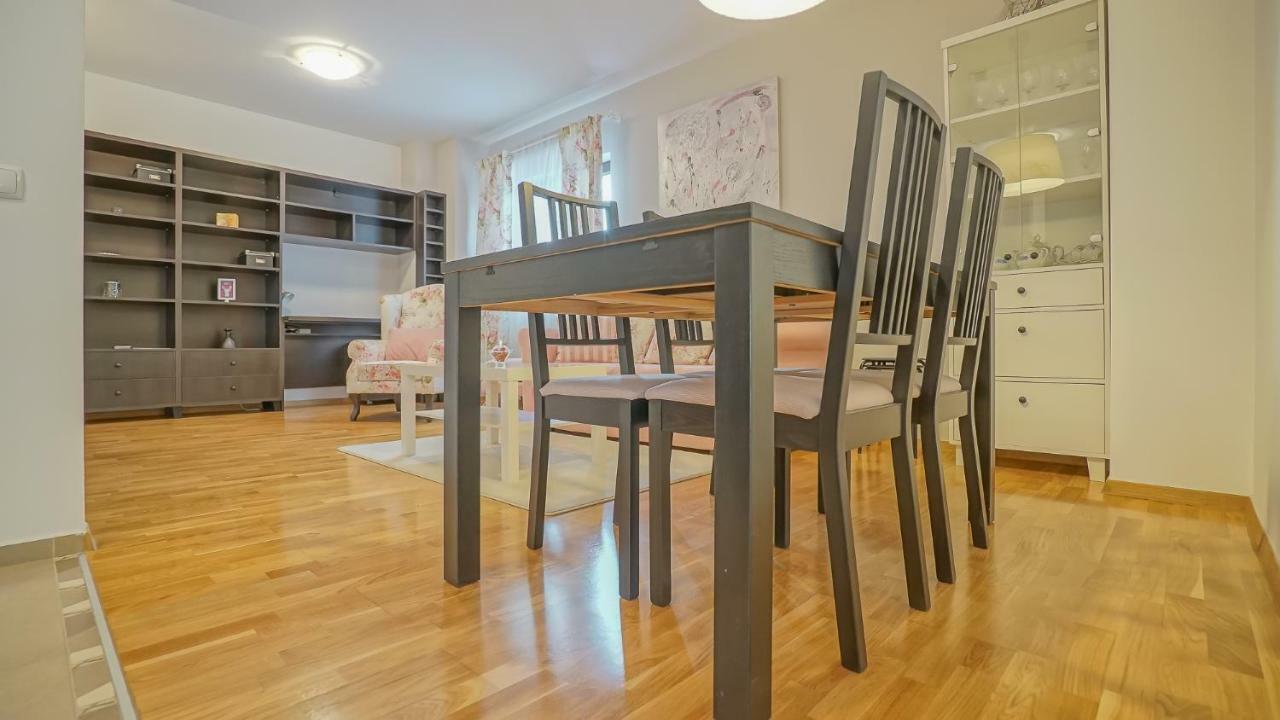 Cn2I Luxury Accommodation/Privilegio8 Braşov Exterior foto
